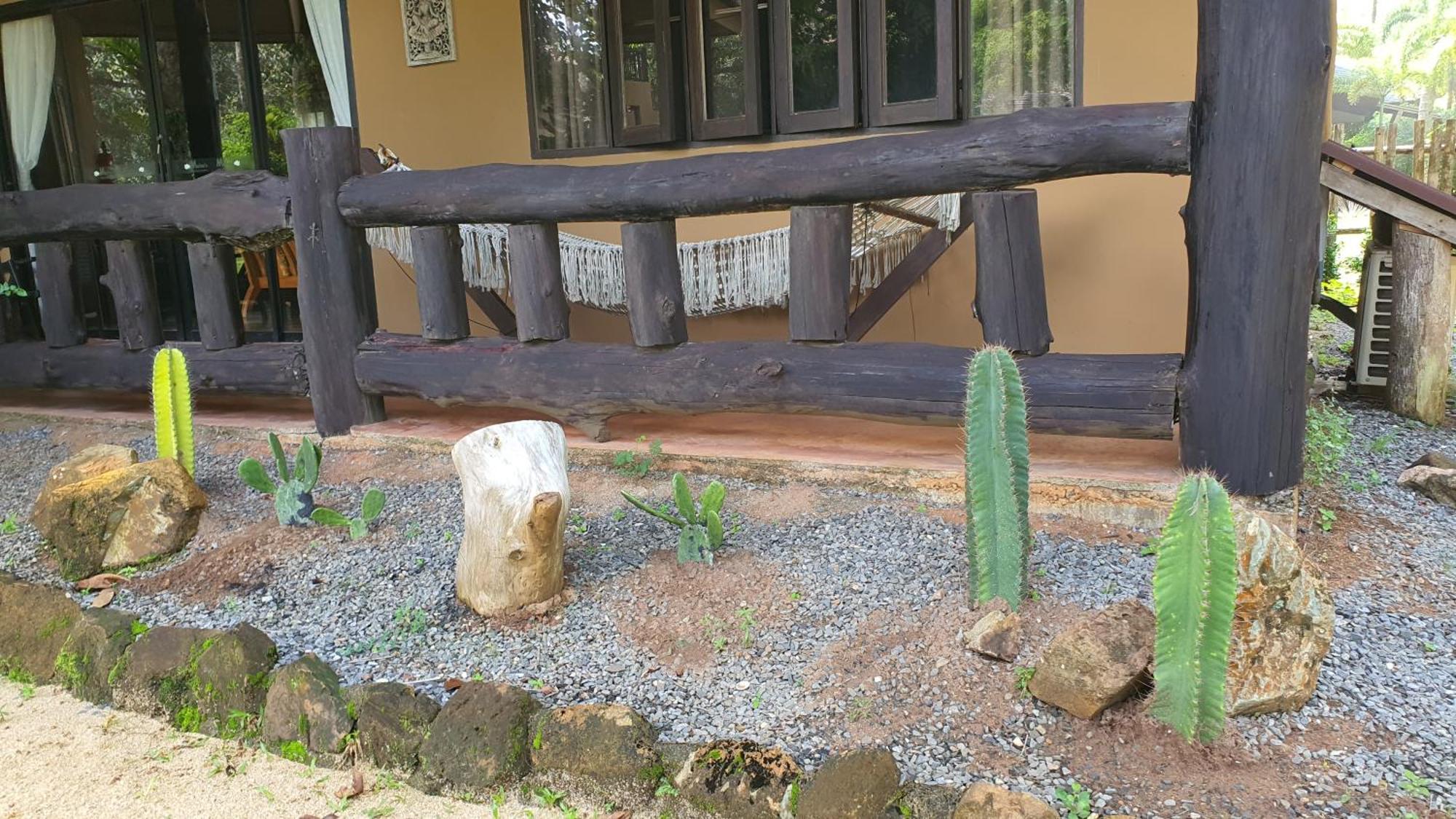 Melina Beach Front Bungalows Tha Lane Bay Esterno foto