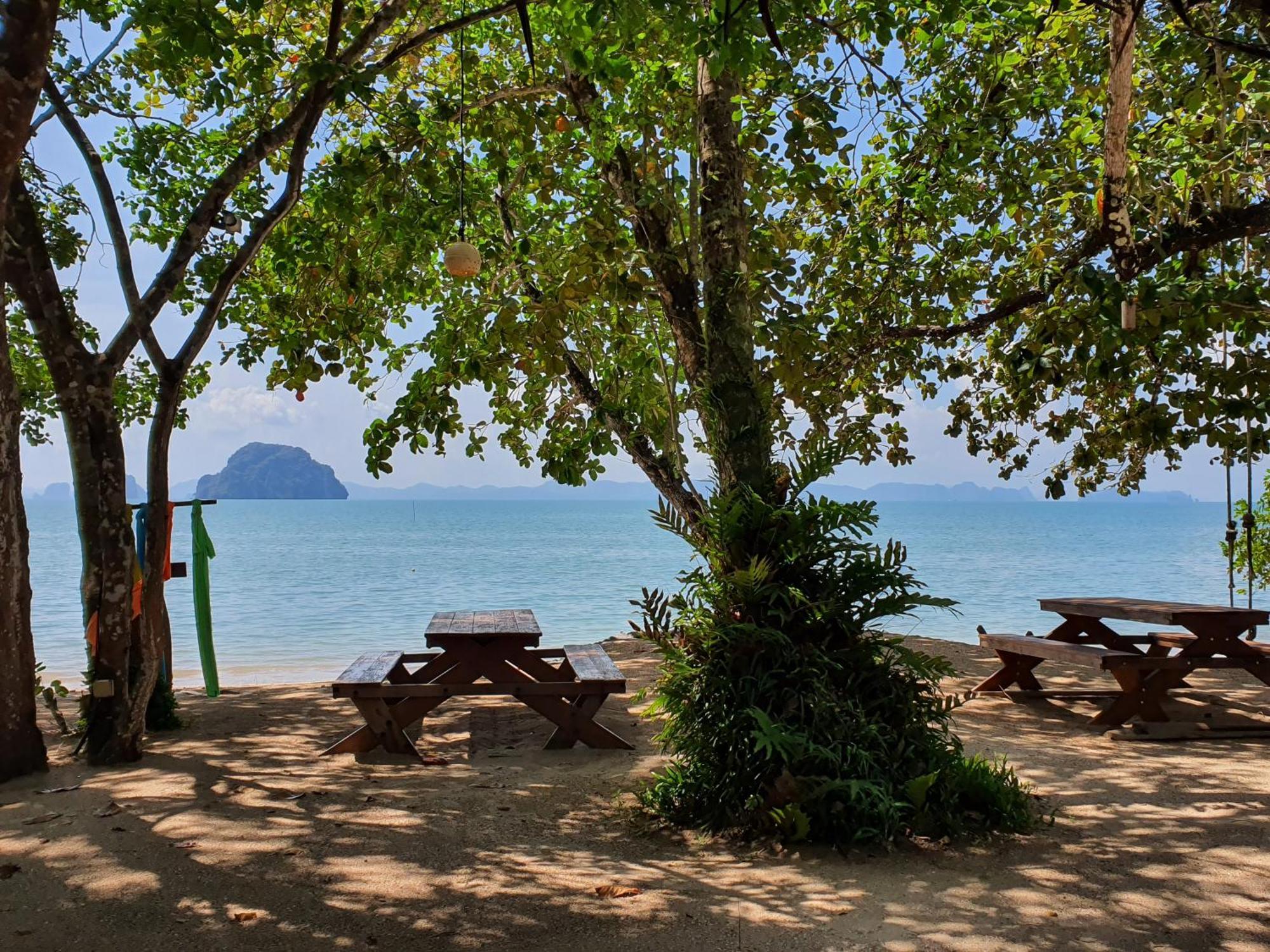 Melina Beach Front Bungalows Tha Lane Bay Esterno foto