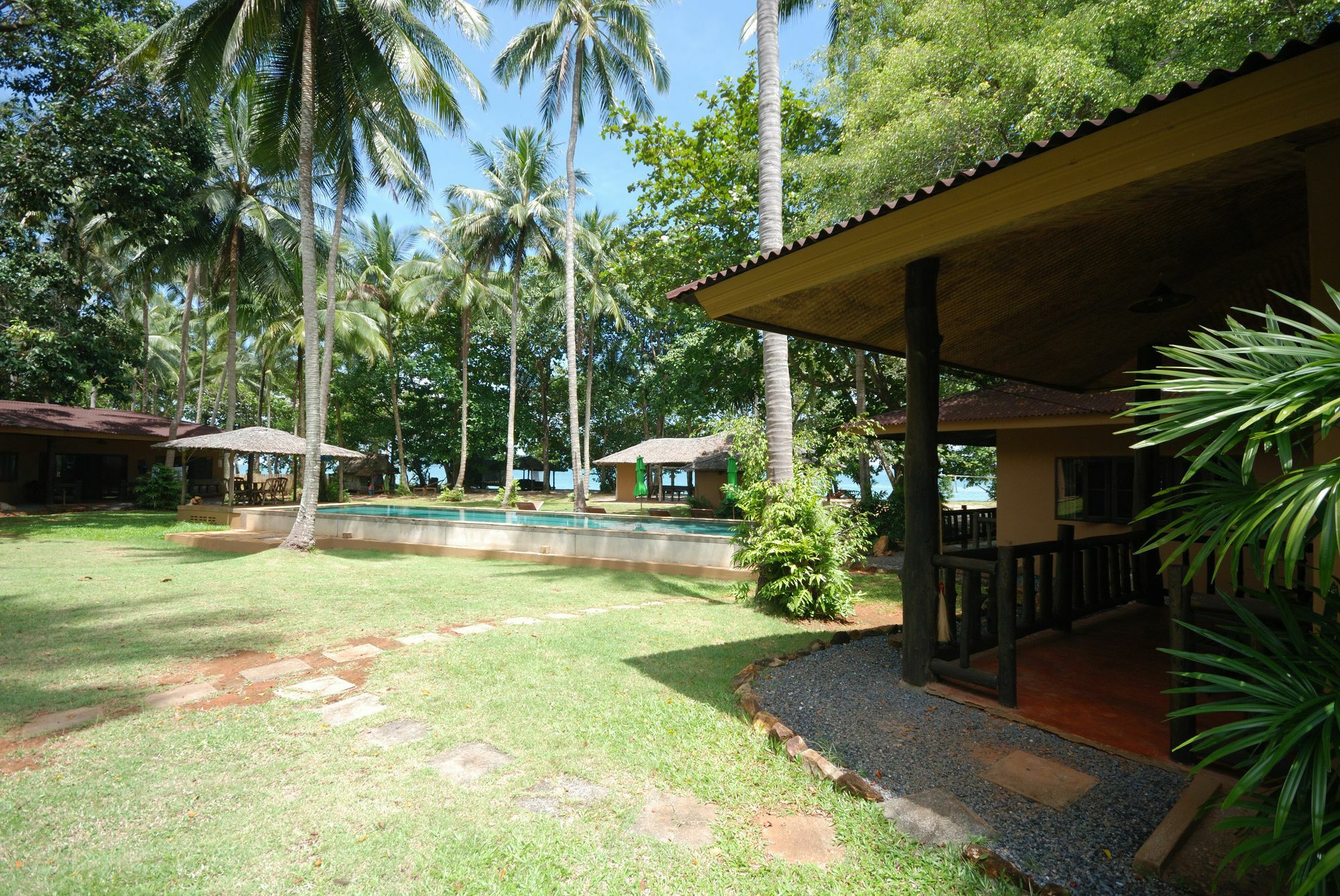 Melina Beach Front Bungalows Tha Lane Bay Esterno foto